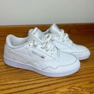 Reebok Sneakers Size 7.5 Worn once
